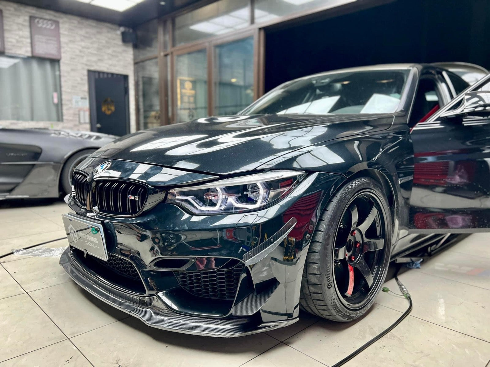 BMW Ikon Style LCI Headlights - F80 M3 / F82/83 M4 / F32/F36 4-Series