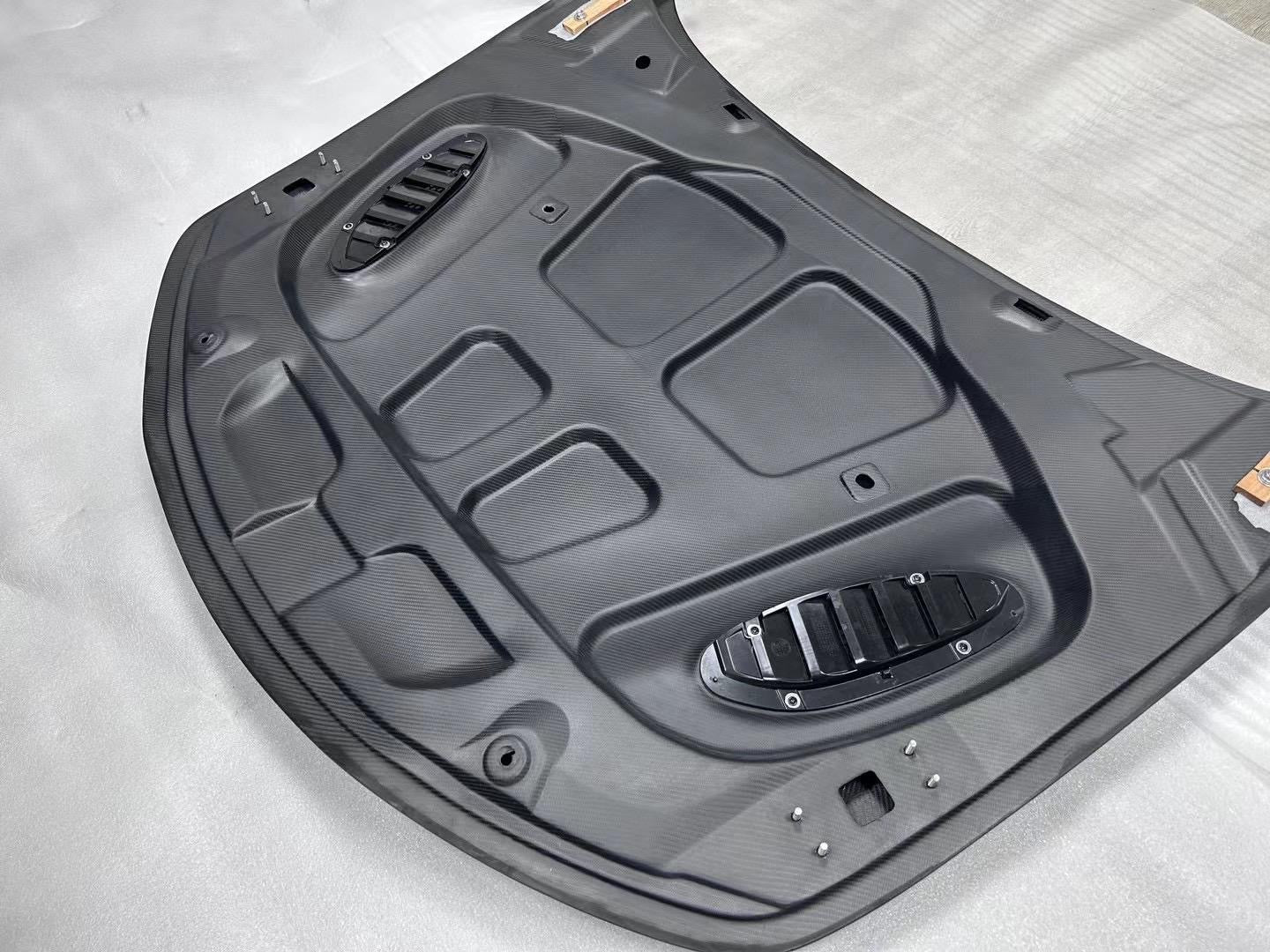 Alfa Romeo Giulia QV Style Carbon Fiber Hood