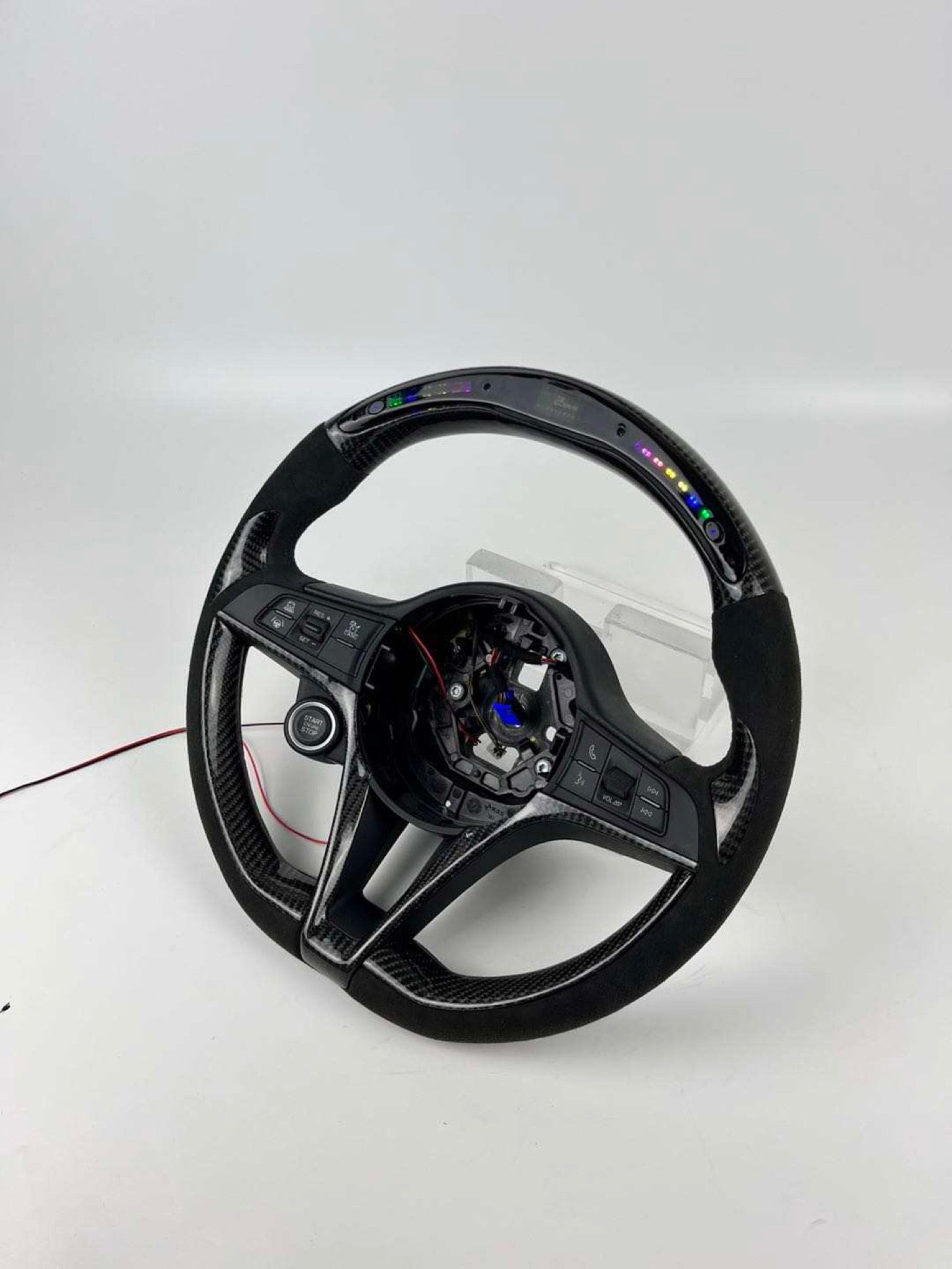 Alfa Romeo Giulia & Stelvio Custom Carbon Fiber Steering Wheel