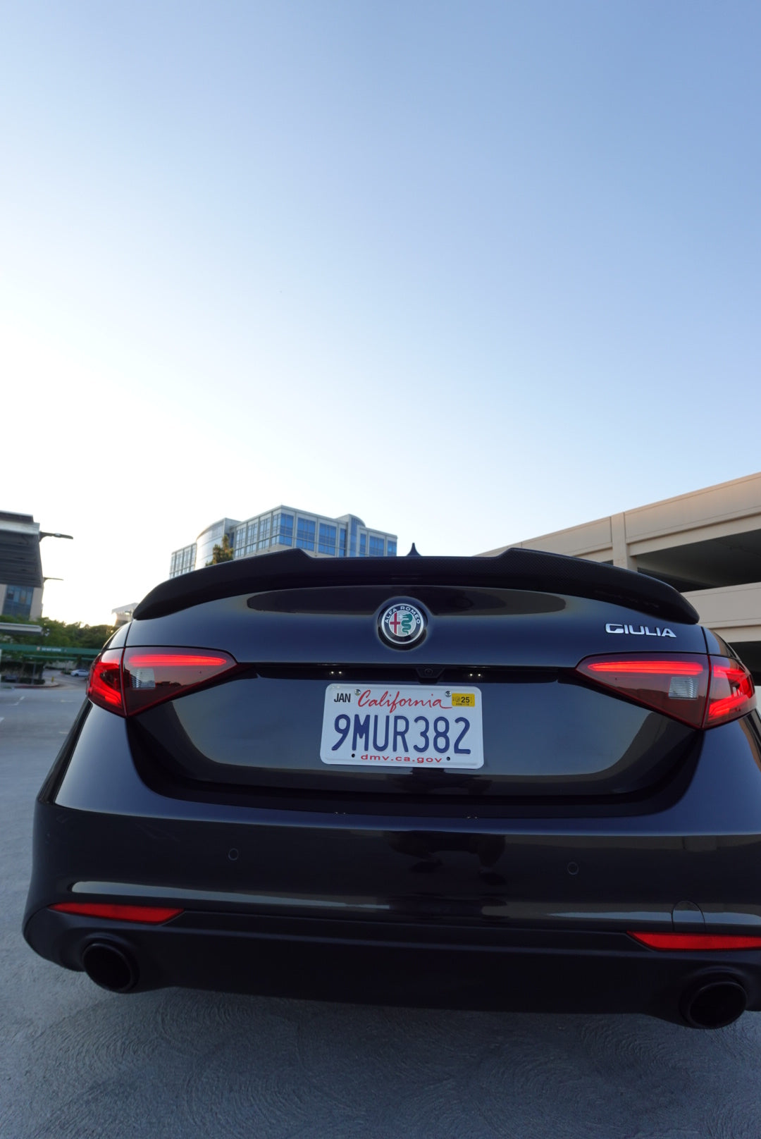 Alfa Romeo Giulia PSM V2 Style Carbon Fiber Spoiler