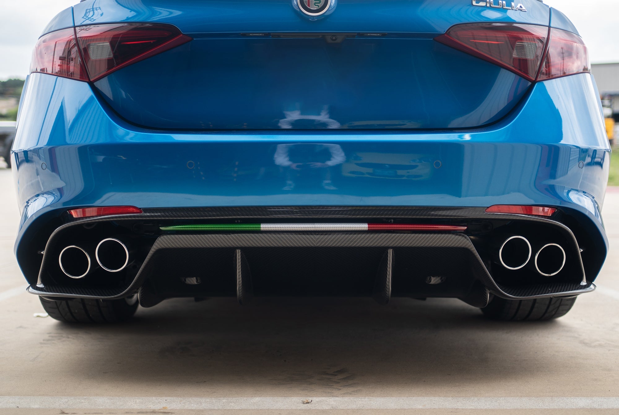 Alfa Romeo Giulia Italian Carbon Fiber Diffuser Trim