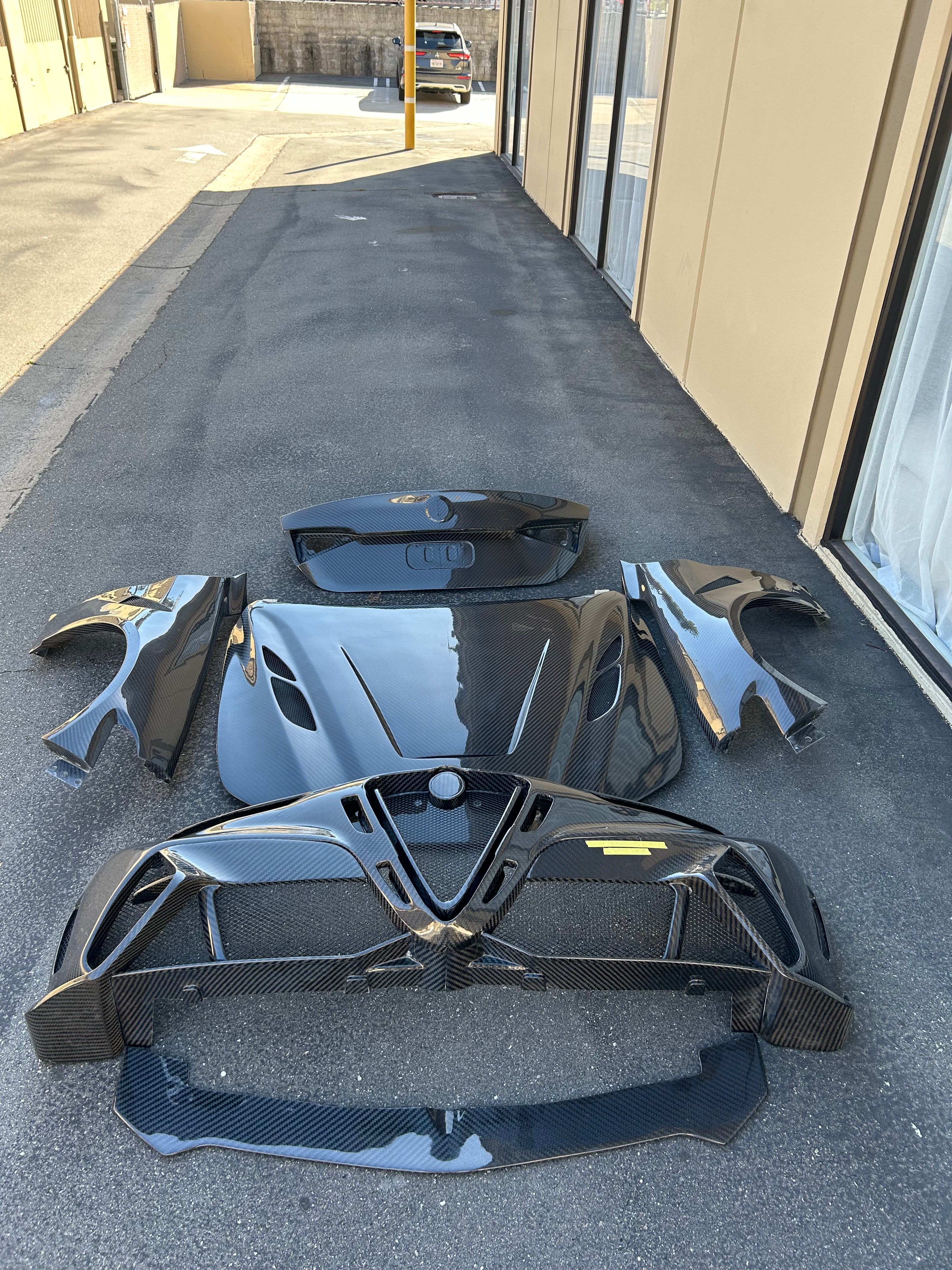 Alfa Romeo Giulia GTAm Carbon Fiber Full Bodykit Conversion