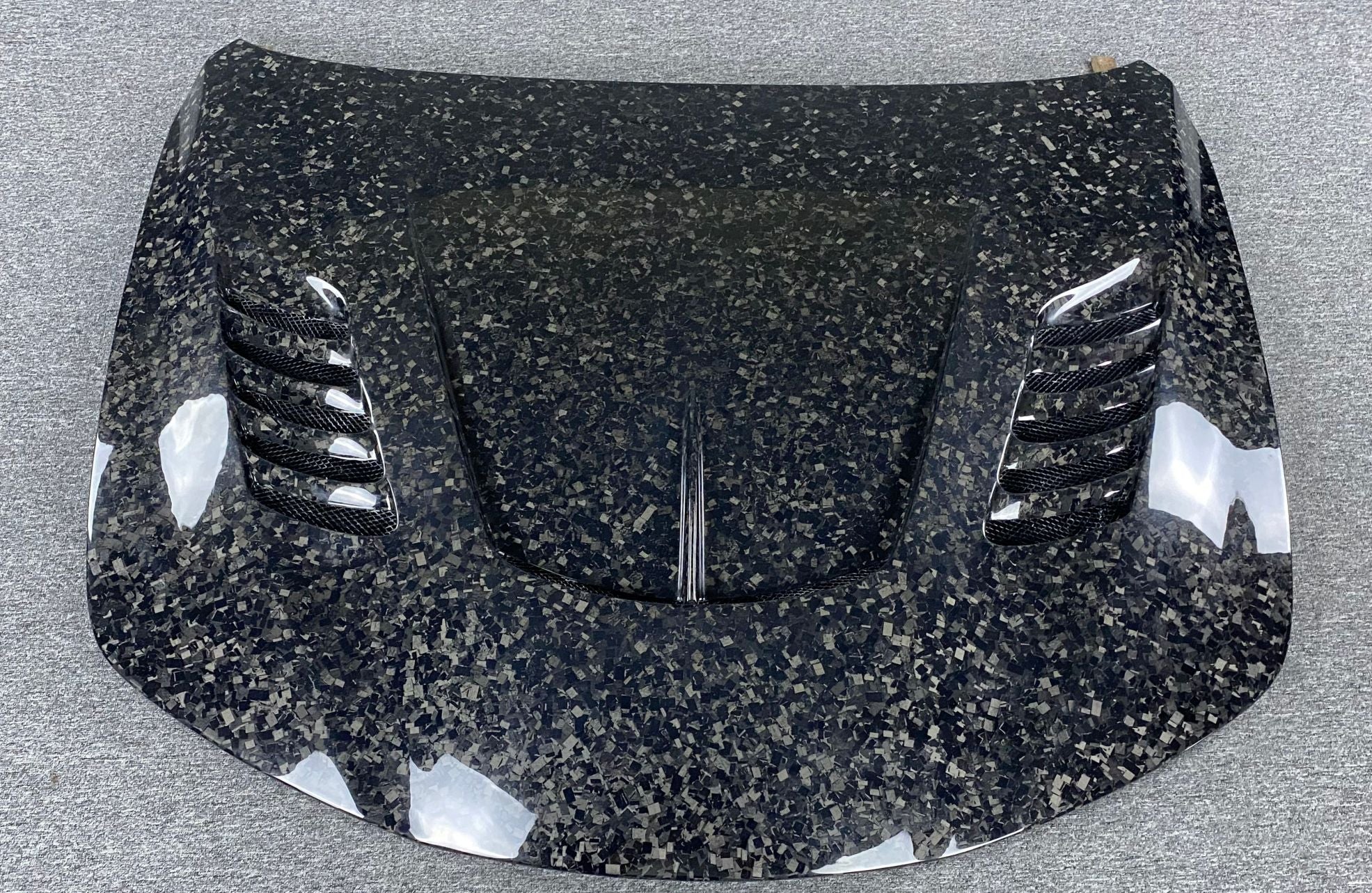 Alfa Romeo Giulia Vented Carbon Fiber Hood