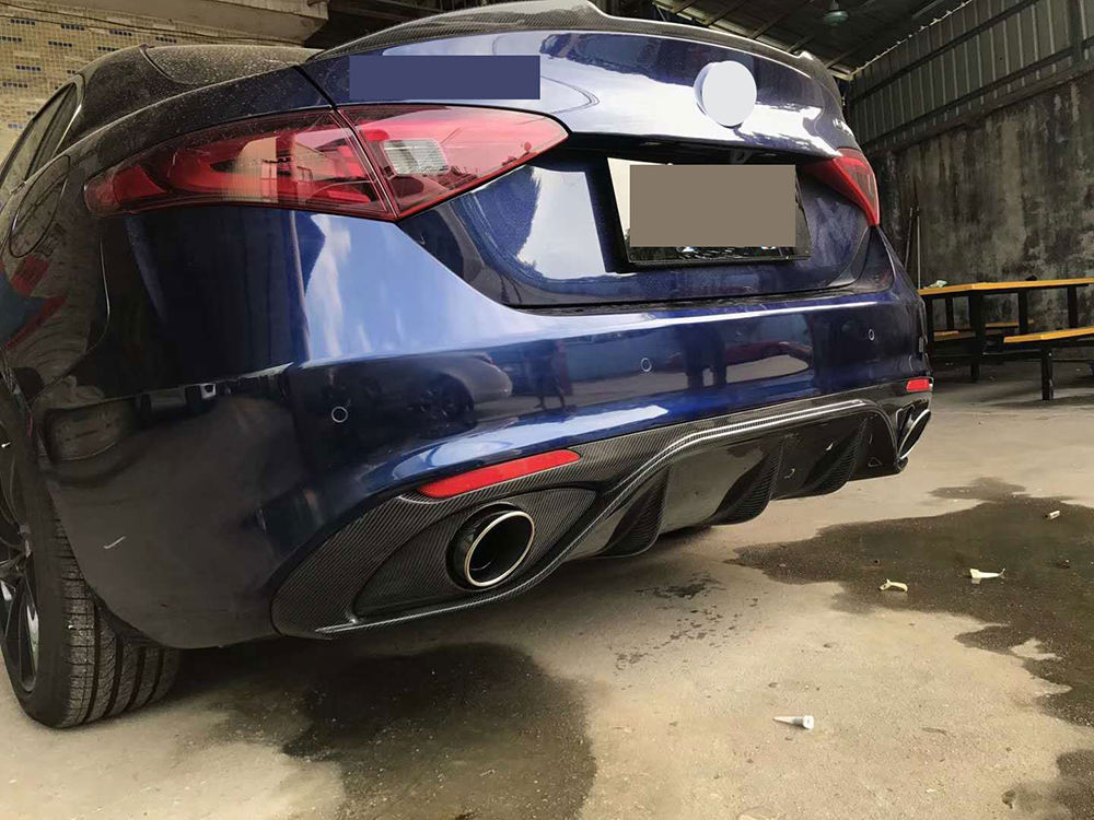 Alfa Romeo Giulia Carbon Fiber Sport Style Diffuser