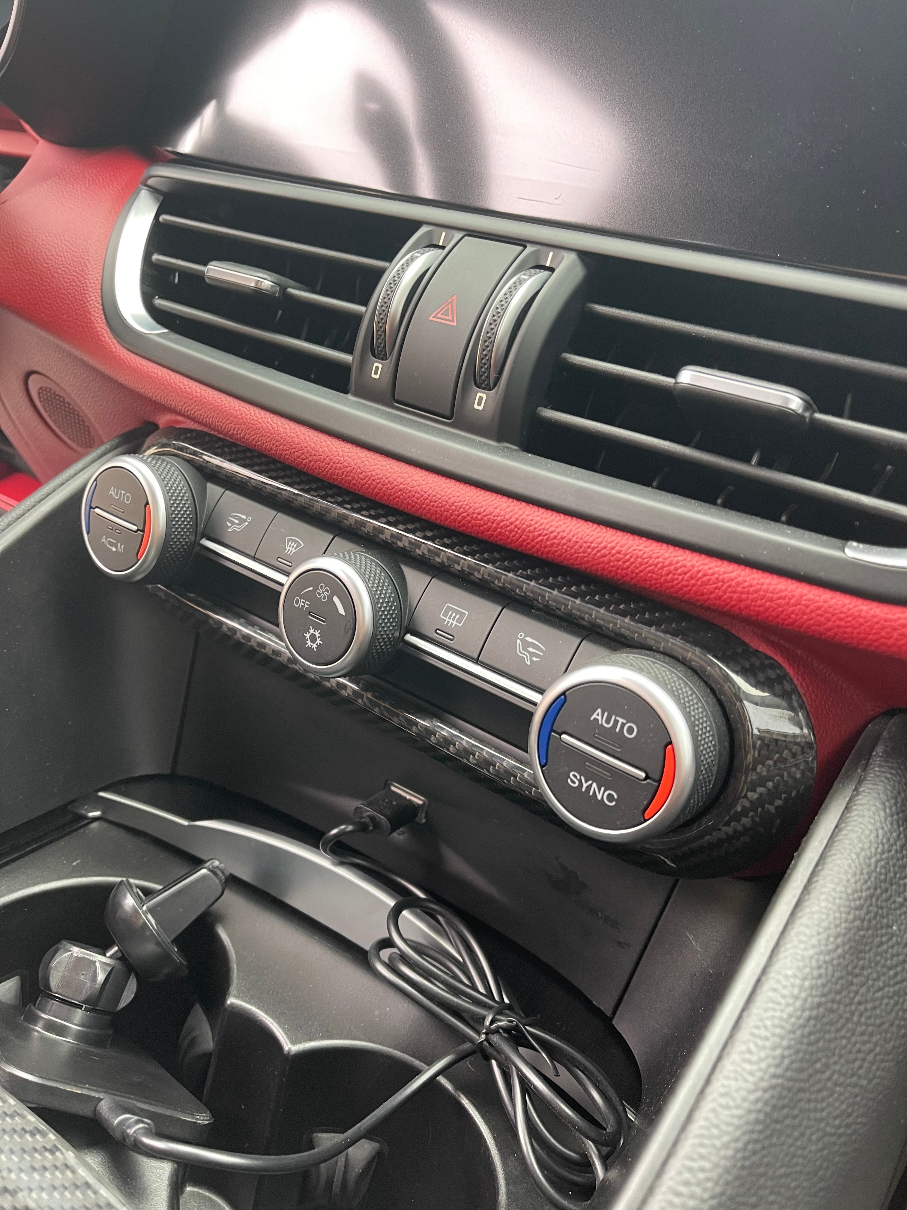 Alfa Romeo Giulia & Stelvio (2017-2019) Carbon Fiber Air Conditioner Frame