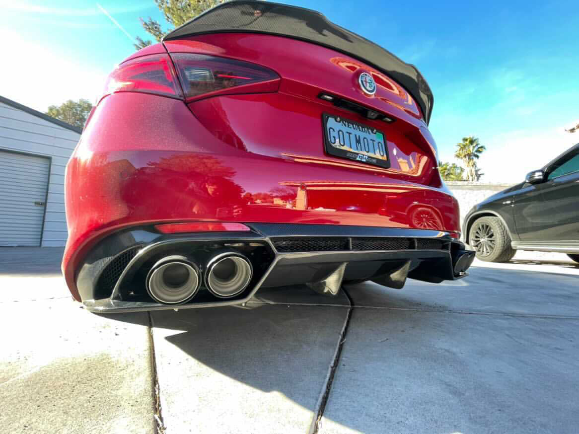 Alfa Romeo Giulia PSM V1 High Kick Style Carbon Fiber Spoiler