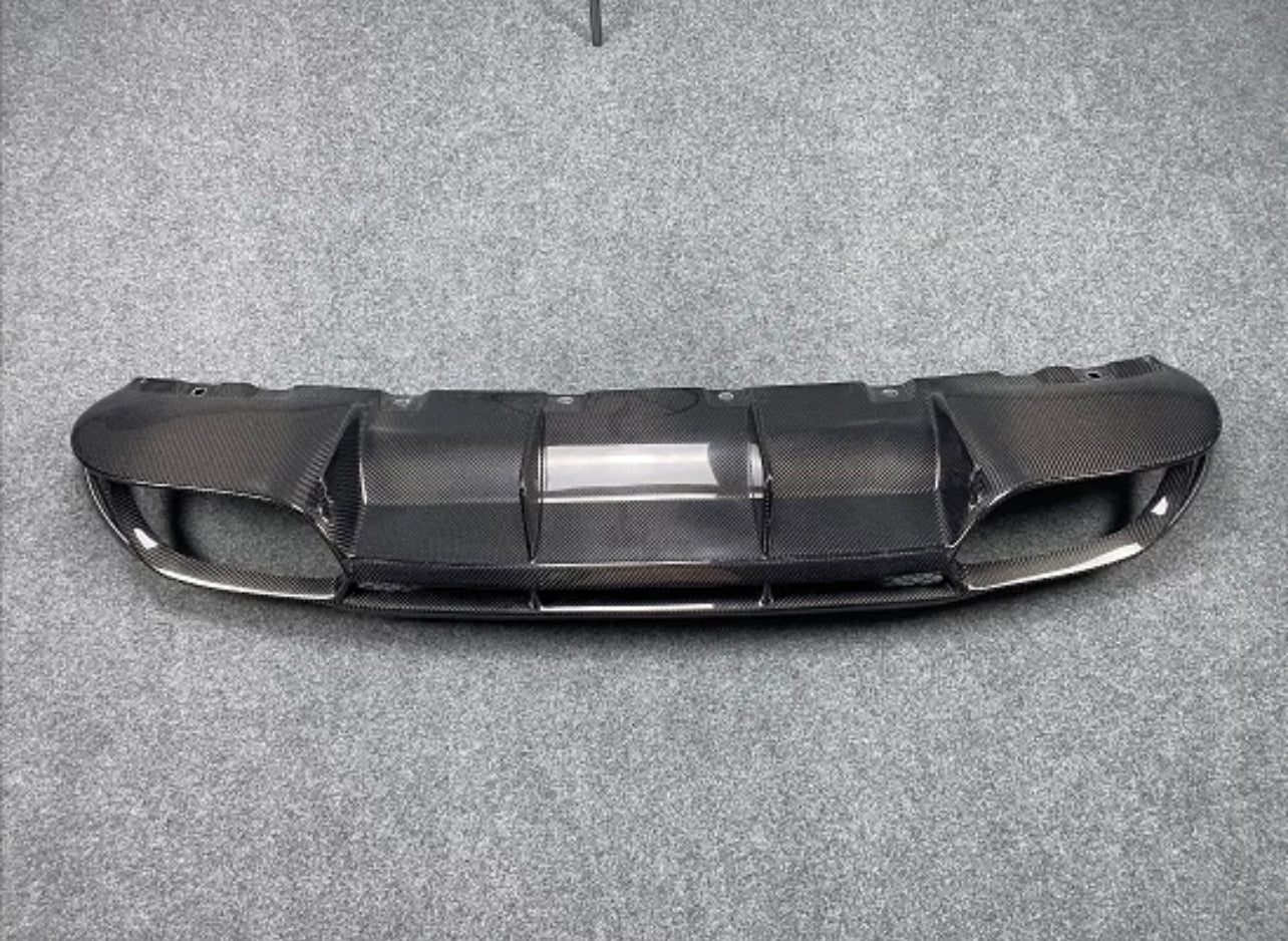 Alfa Romeo Giulia Base Model QV Style Carbon Fiber Diffuser