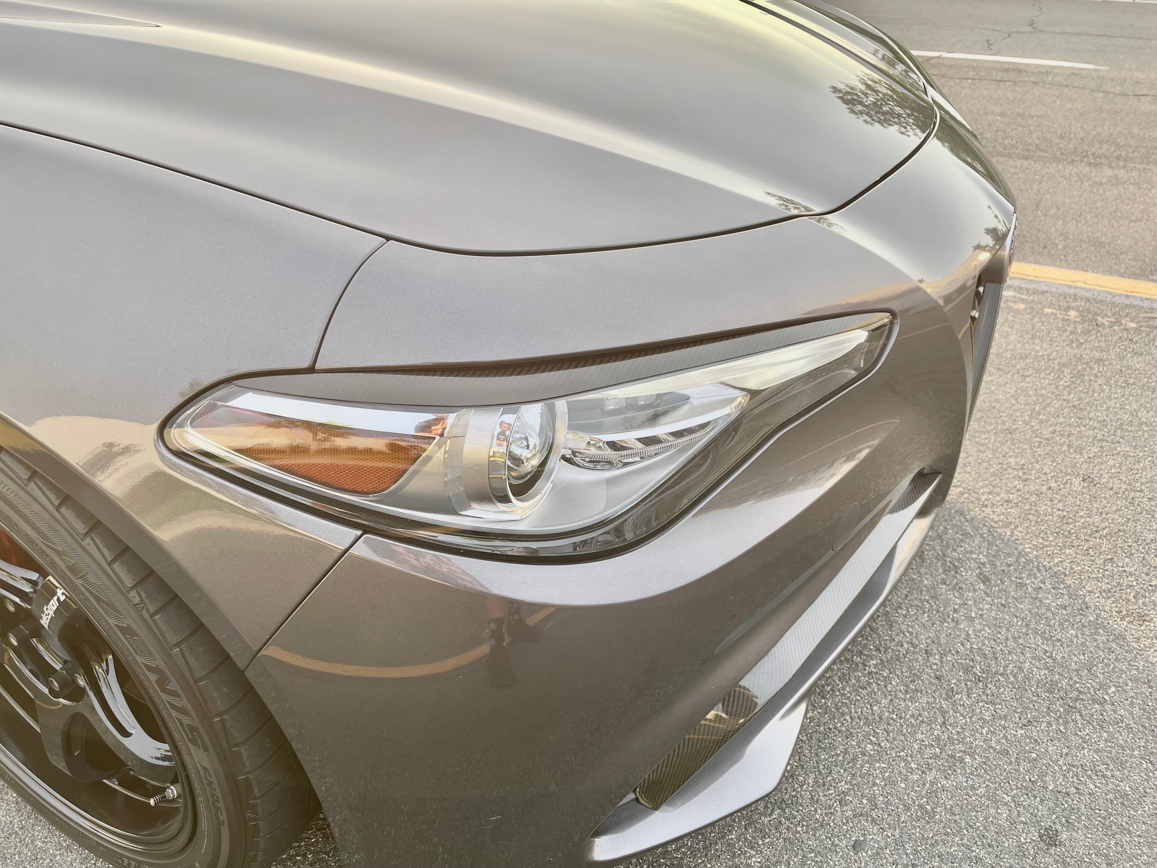 Alfa Romeo Giulia Carbon Fiber Eyelids