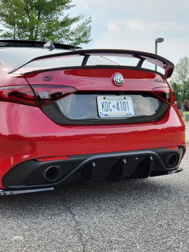 Alfa Romeo Giulia Aggressive Style Carbon Fiber Wing – Agency Autoworks