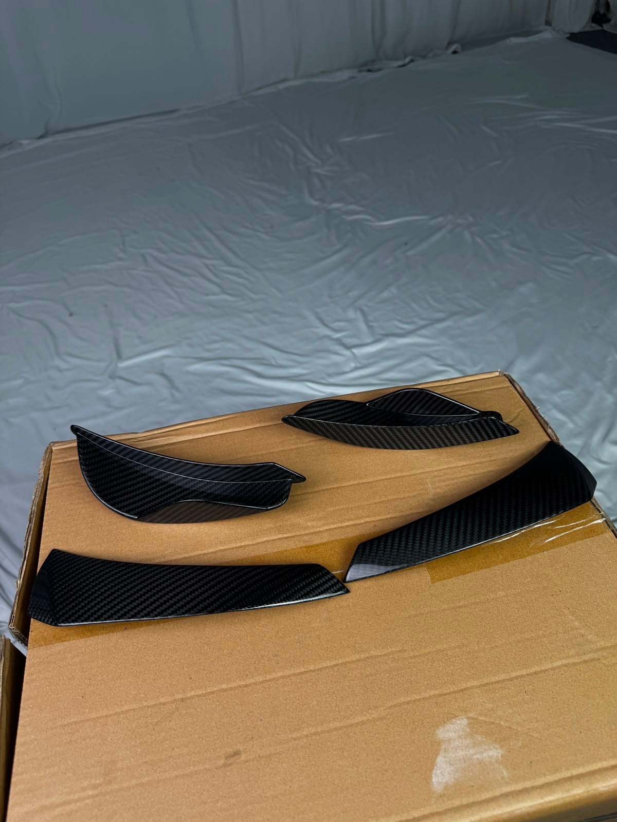 Alfa Romeo Giulia Quadrifoglio Luna Rossa Style Carbon Fiber Front Canards