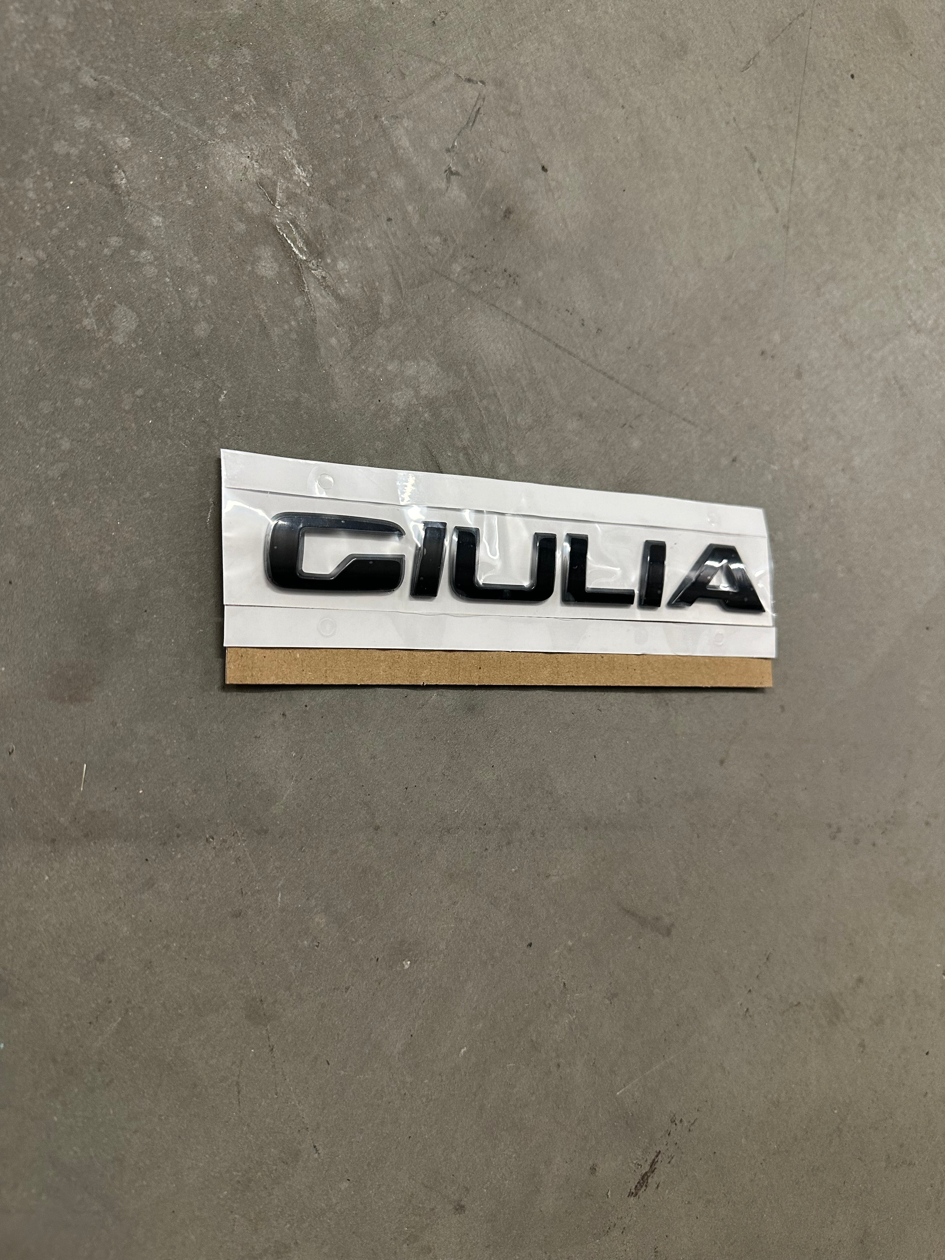 Alfa Romeo Giulia Gloss Black Emblem