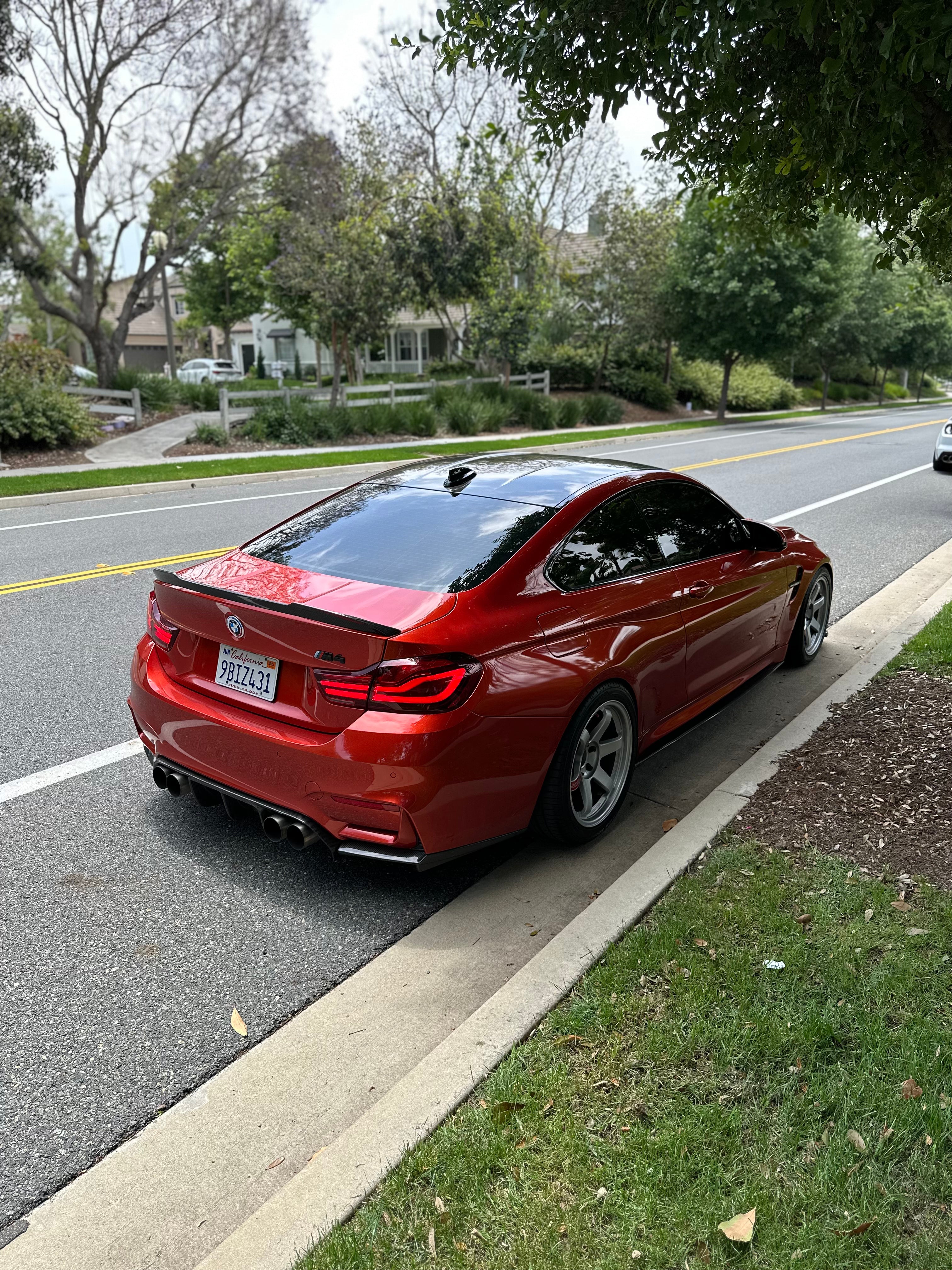 BMW V Style Carbon Fiber 3PC Rear Diffuser - F80 M3 / F82/83 M4