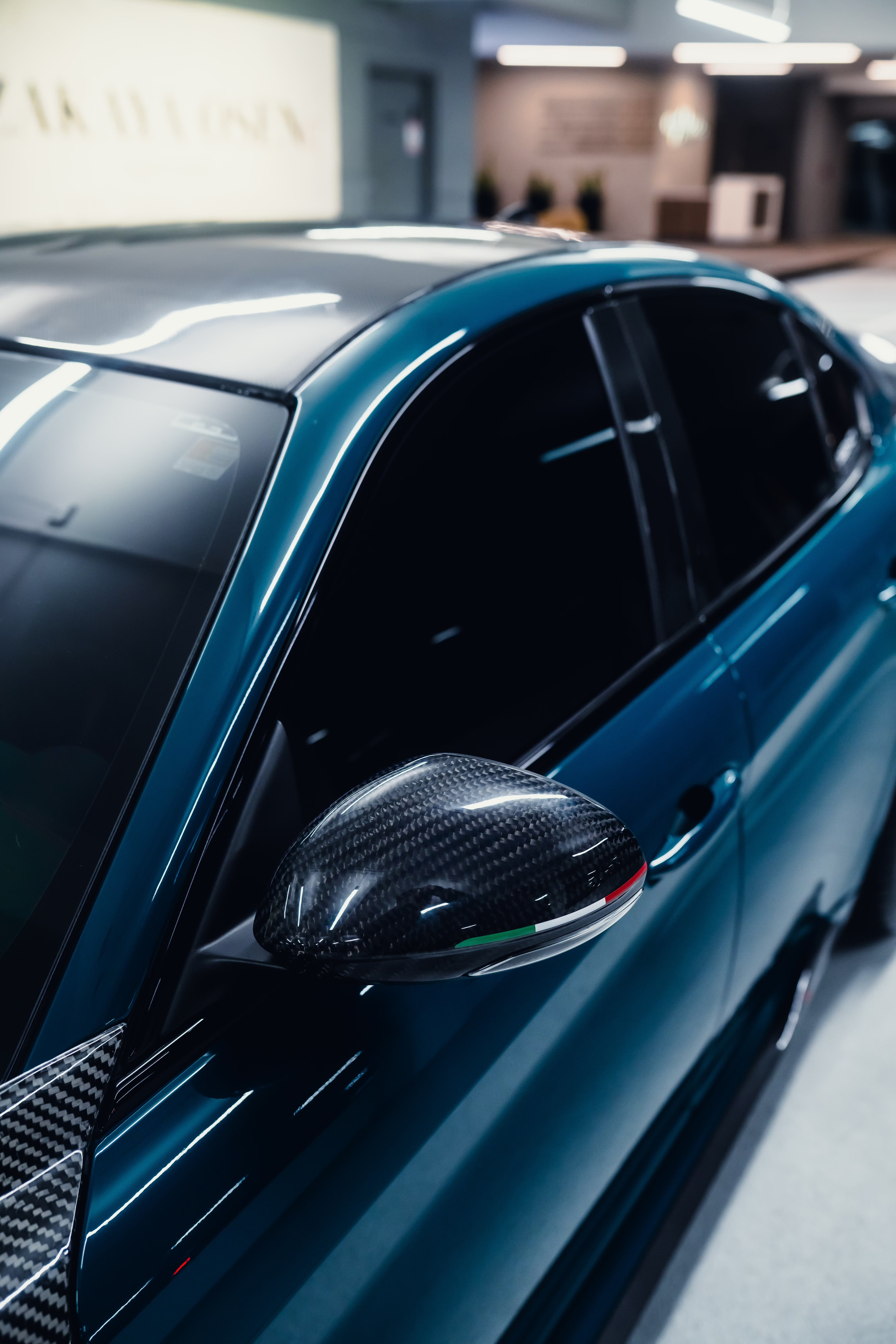 Alfa Romeo Giulia Carbon Fiber Mirror Replacements