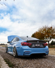Load image into Gallery viewer, BMW F82 M4 OEM Style Carbon Fiber Trunk
