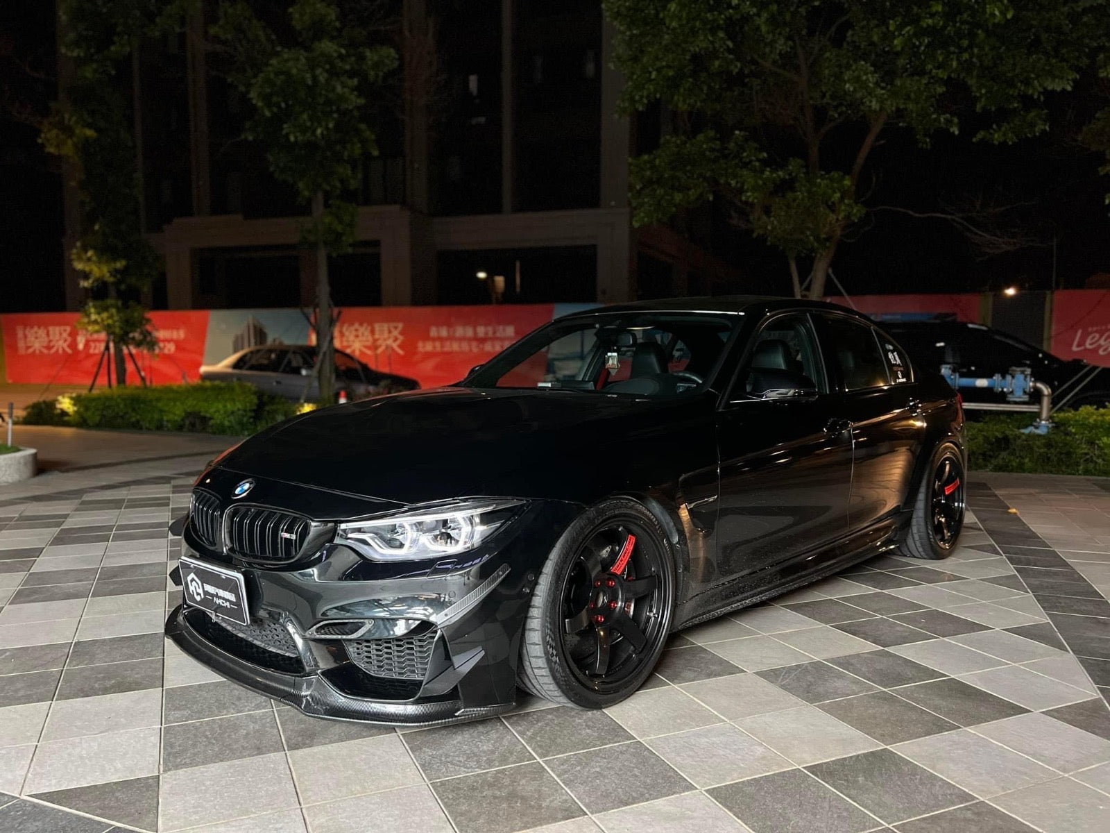BMW Ikon Style LCI Headlights - F80 M3 / F82/83 M4 / F32/F36 4-Series