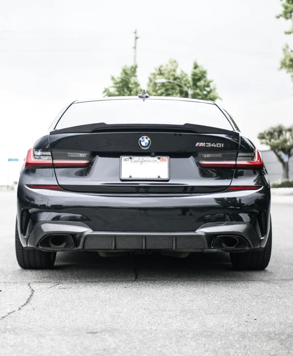 BMW D Style Carbon Fiber Rear Diffuser - G20 3-Series