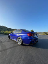 Load image into Gallery viewer, BMW F8X PSM Style Carbon Fiber Side Skirts - F80 M3 / F82 M4
