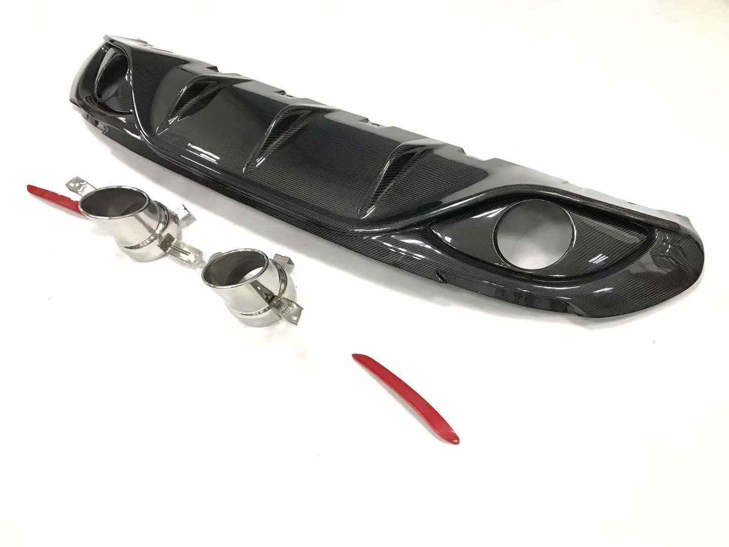 Alfa Romeo Giulia Carbon Fiber Sport Style Diffuser