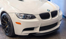 Load image into Gallery viewer, BMW E90 / E92 M3 CRT Style Carbon Fiber Front Lip

