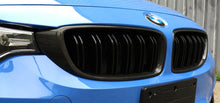 Load image into Gallery viewer, F8X M3 M4 Carbon Fiber Grill Replacements
