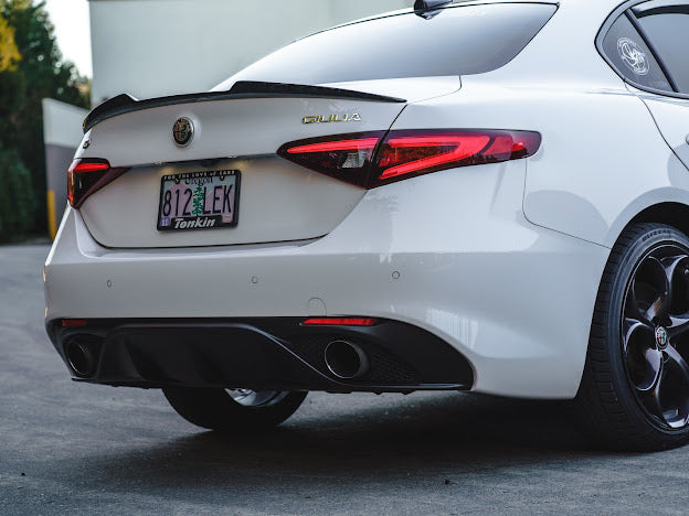Alfa Romeo Giulia Carbon Fiber QV Style Spoiler V1