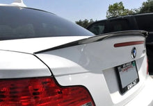 Load image into Gallery viewer, BMW E82 1-Series P Style Carbon Fiber Spoiler
